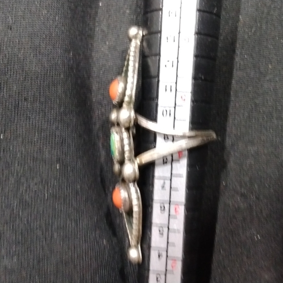 Native American Style Ring - Picture 4 of 5